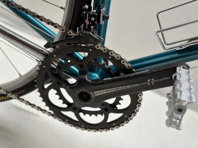 Dérailleur — curated bicycle collection